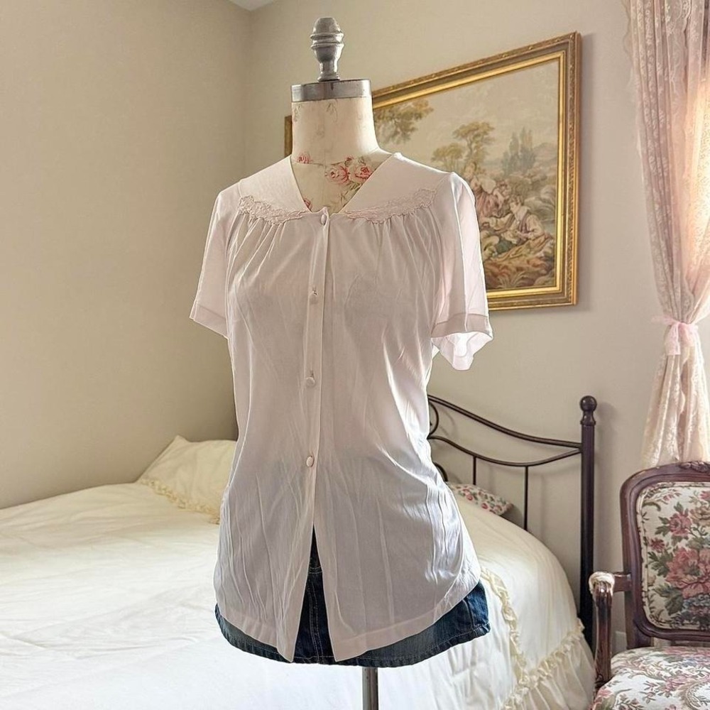 70s pink sleep top Vanity‎ Fair fits like a size medium